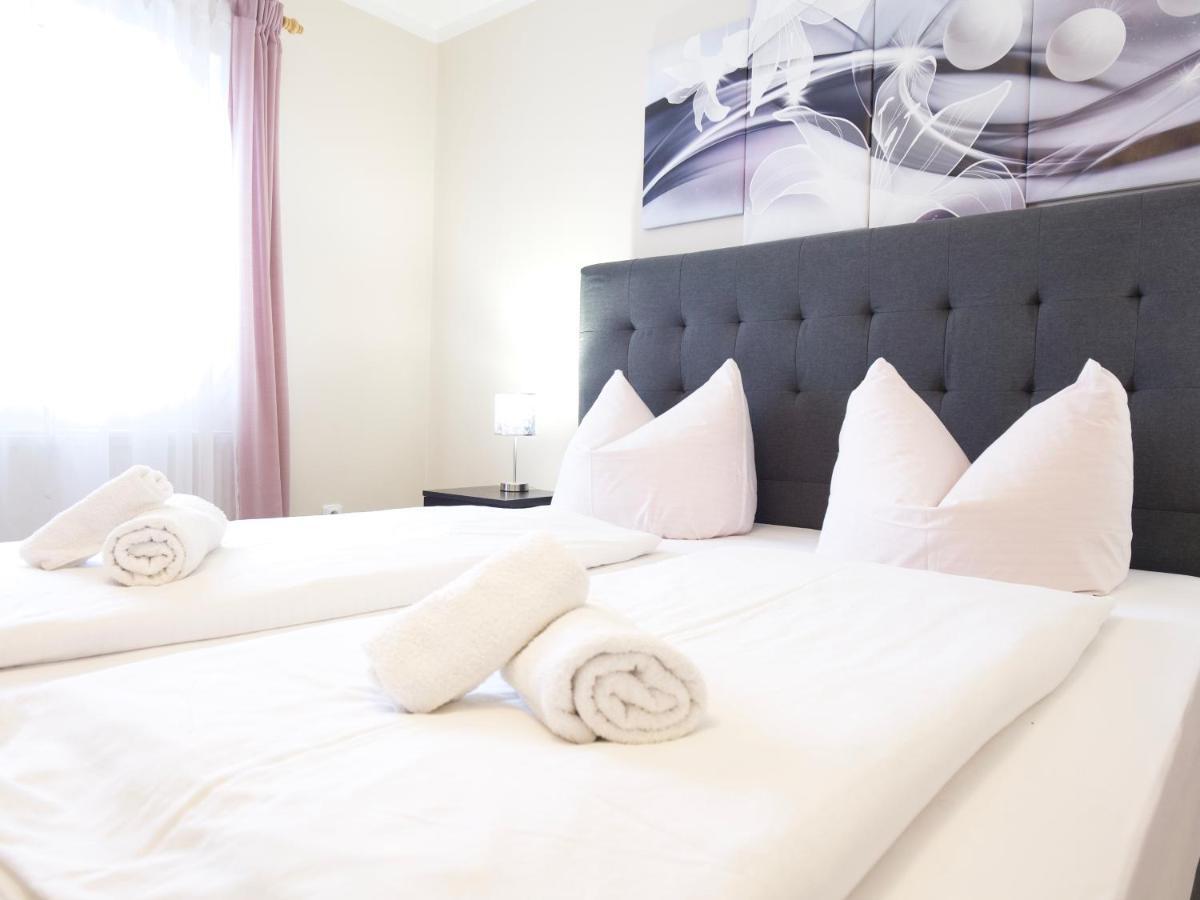 Zlaty Lev Hotel Svitavy Luaran gambar