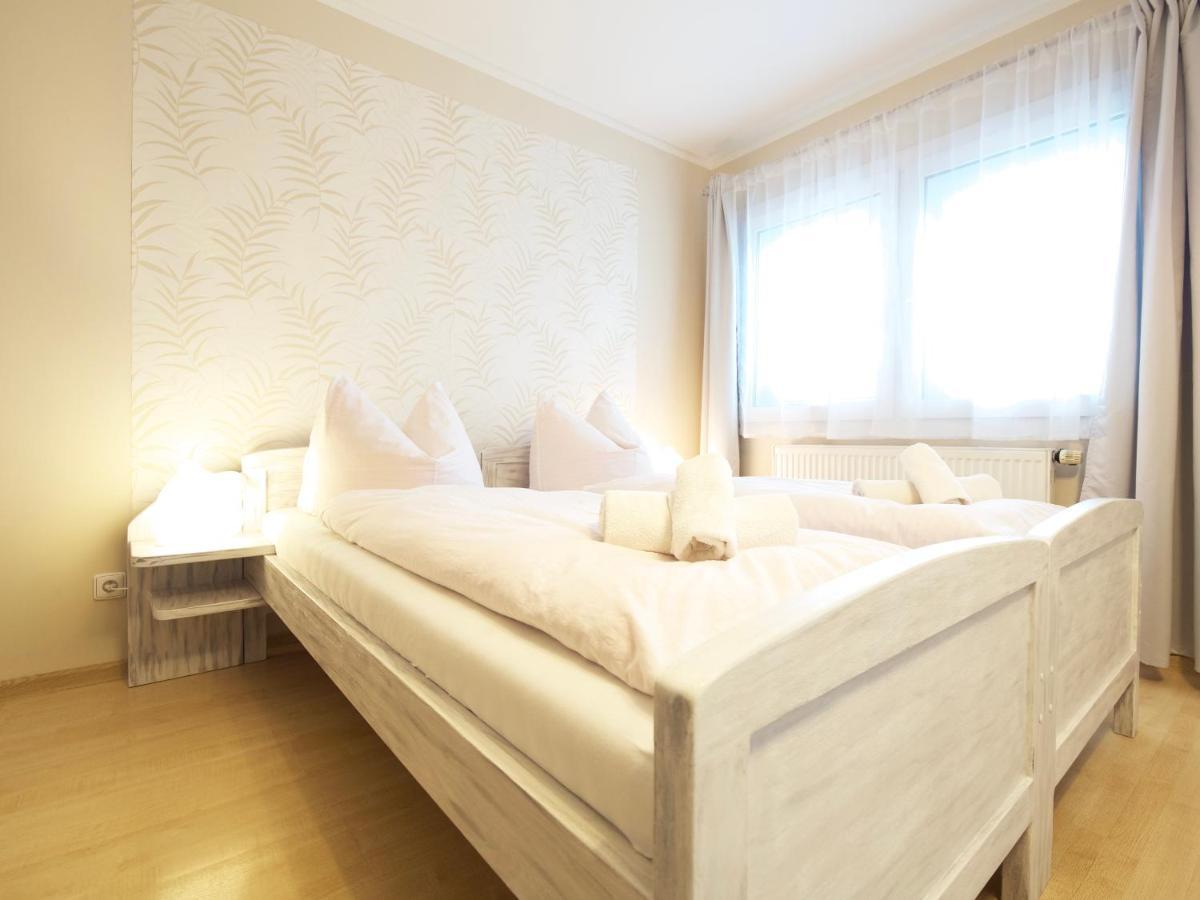 Zlaty Lev Hotel Svitavy Luaran gambar
