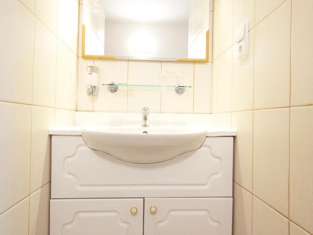 Zlaty Lev Hotel Svitavy Luaran gambar